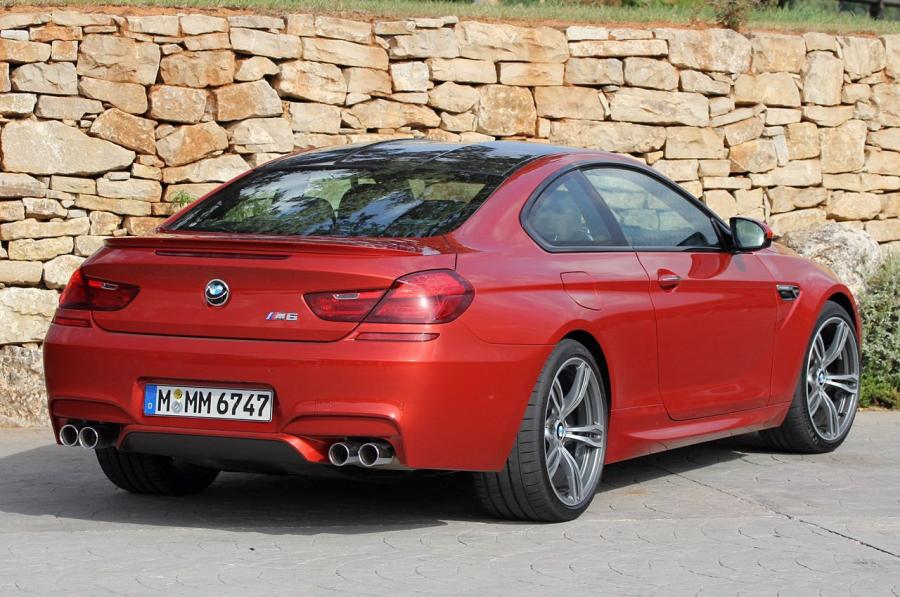  BMW M6 2013 года  (фото 15 из 88)